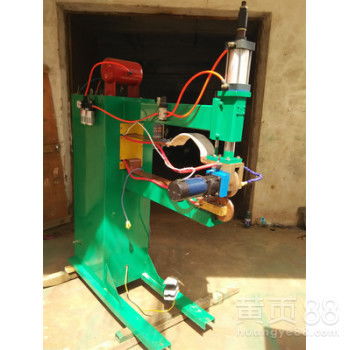 【圆筒直缝缝焊机滚焊机】-